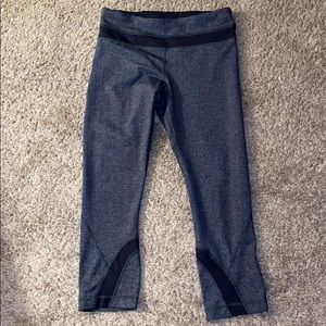 Lulu Lemon ankle size 4